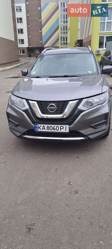 Внедорожник / Кроссовер Nissan Rogue 2019 в 
