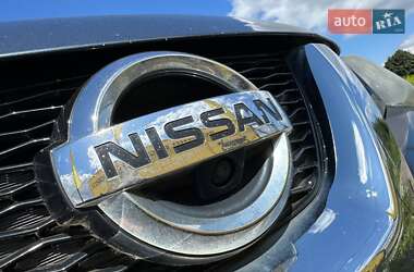 Внедорожник / Кроссовер Nissan Rogue 2016 в 