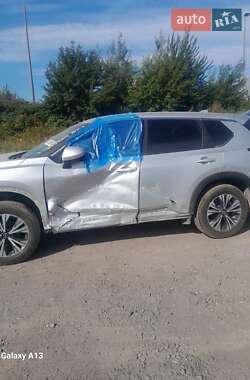 Позашляховик / Кросовер Nissan Rogue 2023 в Дніпрі