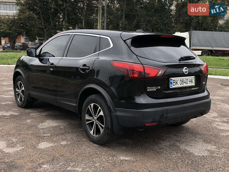 Позашляховик / Кросовер Nissan Rogue 2018 в Рівному фото 5 Позашляховик / Кросовер Nissan Rogue 2018 в Рівному