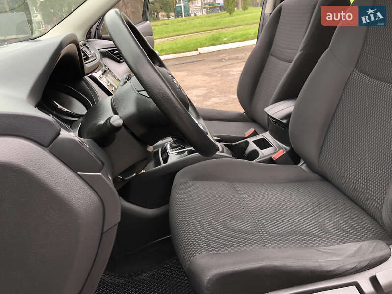 Позашляховик / Кросовер Nissan Rogue 2018 в Рівному фото 22 Позашляховик / Кросовер Nissan Rogue 2018 в Рівному
