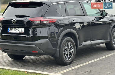 Внедорожник / Кроссовер Nissan Rogue 2021 в 
