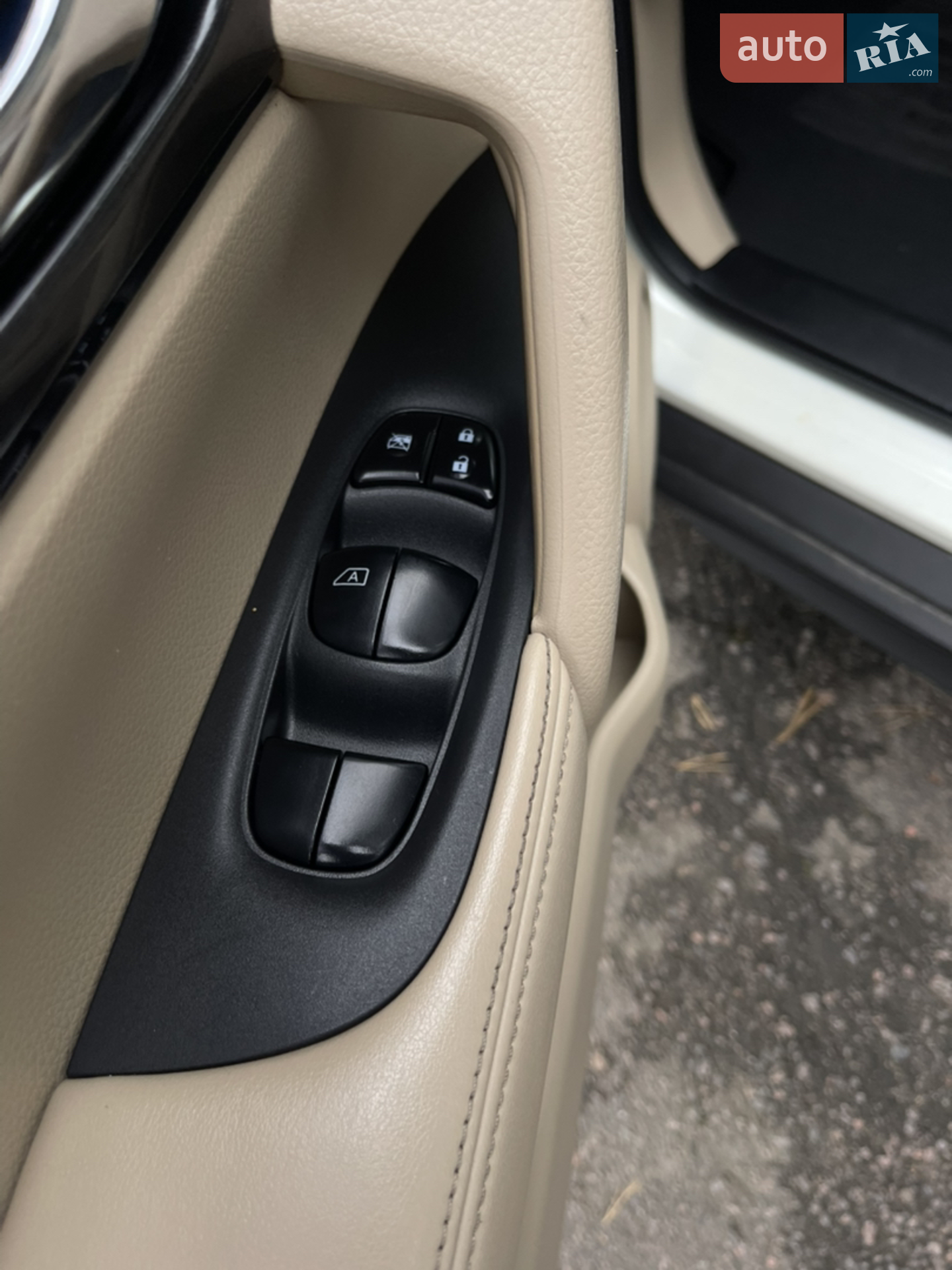 2016 Nissan Rogue - мініатюра 12