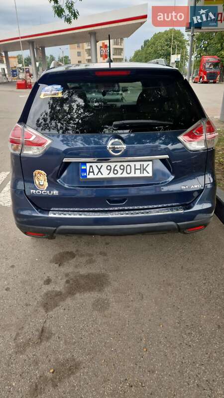 Внедорожник / Кроссовер Nissan Rogue 2014 в Харькове