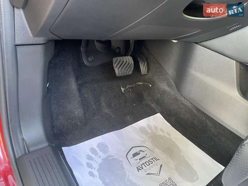 Позашляховик / Кросовер Nissan Rogue 2022 в Житомирі фото 39 Позашляховик / Кросовер Nissan Rogue 2022 в Житомирі