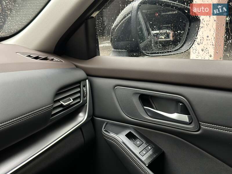 Позашляховик / Кросовер Nissan Rogue 2023 в Києві фото 32 Позашляховик / Кросовер Nissan Rogue 2023 в Києві