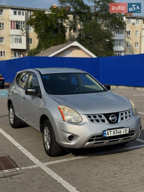 Внедорожник / Кроссовер Nissan Rogue 2013 в Калуше