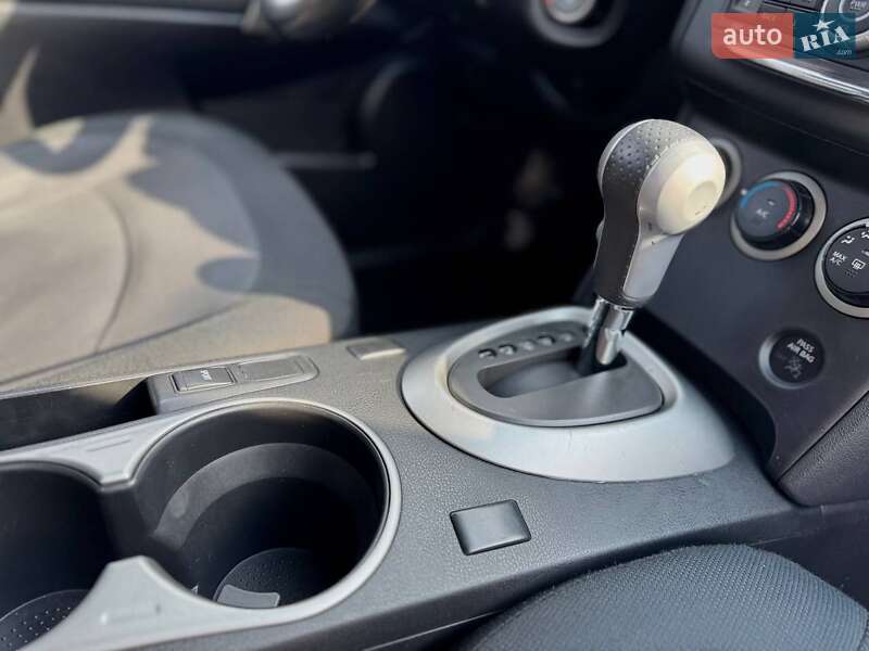 Внедорожник / Кроссовер Nissan Rogue 2013 в Калуше