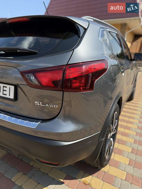 Позашляховик / Кросовер Nissan Rogue 2018 в Києві