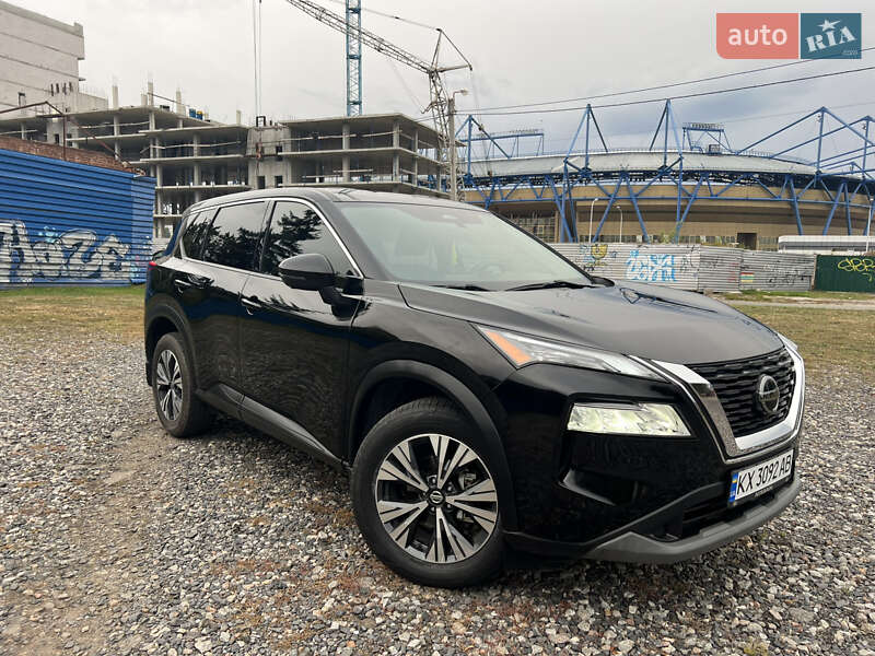 Внедорожник / Кроссовер Nissan Rogue 2020 в Харькове