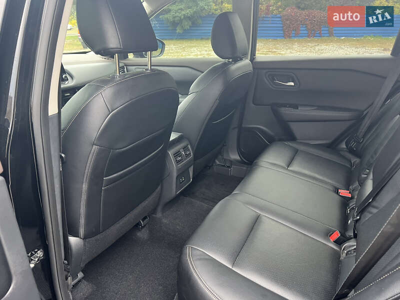 Внедорожник / Кроссовер Nissan Rogue 2020 в Харькове