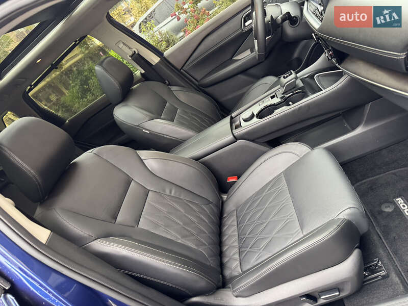 Позашляховик / Кросовер Nissan Rogue 2023 в Києві фото 17 Позашляховик / Кросовер Nissan Rogue 2023 в Києві
