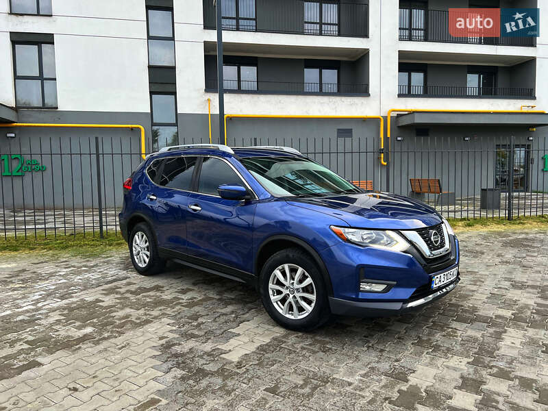 Позашляховик / Кросовер Nissan Rogue 2017 в Черкасах