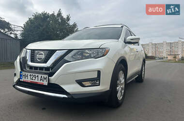 Позашляховик / Кросовер Nissan Rogue 2017 в Одесі