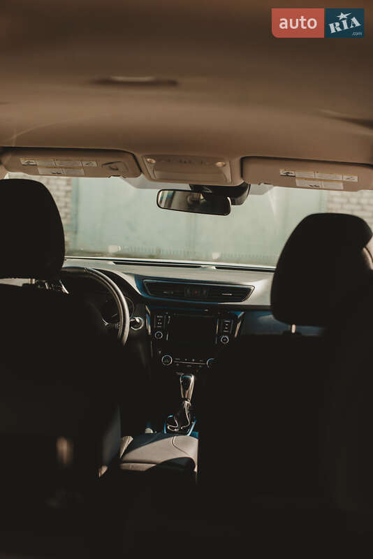 Позашляховик / Кросовер Nissan Rogue 2018 в Новояворівську фото 16 Позашляховик / Кросовер Nissan Rogue 2018 в Новояворівську