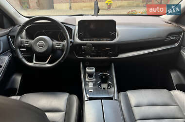 Позашляховик / Кросовер Nissan Rogue 2021 в Львові