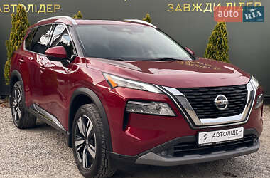 Внедорожник / Кроссовер Nissan Rogue 2021 в 