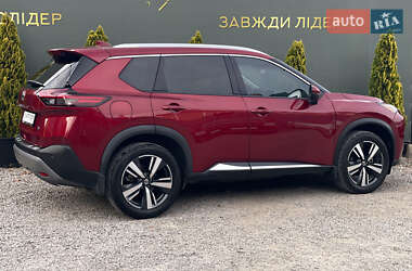 Внедорожник / Кроссовер Nissan Rogue 2021 в 