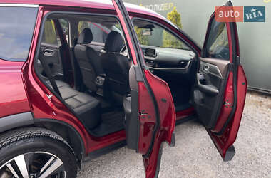 Внедорожник / Кроссовер Nissan Rogue 2021 в 