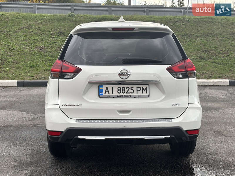 Внедорожник / Кроссовер Nissan Rogue 2018 в Киеве