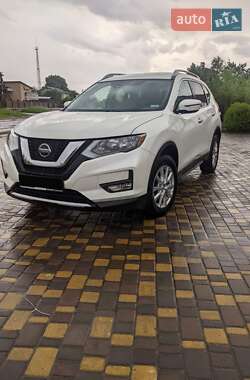Позашляховик / Кросовер Nissan Rogue 2019 в Івано-Франківську