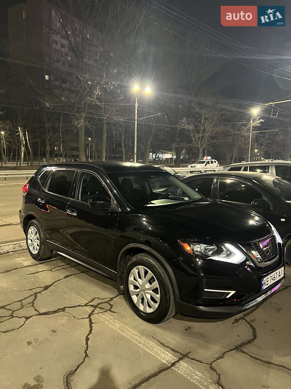Внедорожник / Кроссовер Nissan Rogue 2018 в Днепре фото 2 Внедорожник / Кроссовер Nissan Rogue 2018 в Днепре