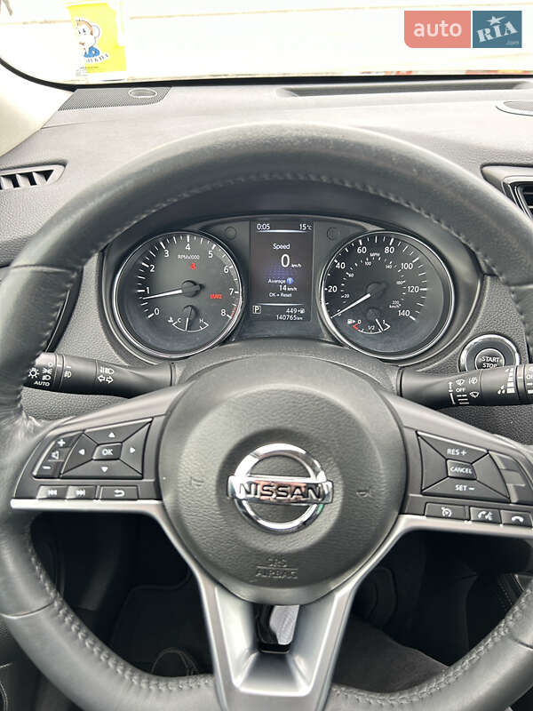 Позашляховик / Кросовер Nissan Rogue 2017 в Харкові