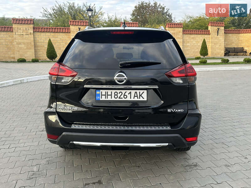 Позашляховик / Кросовер Nissan Rogue 2018 в Ізмаїлі