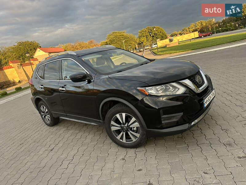 Позашляховик / Кросовер Nissan Rogue 2018 в Ізмаїлі