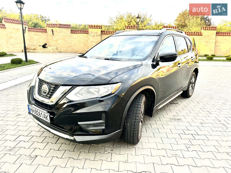 Позашляховик / Кросовер Nissan Rogue 2018 в Ізмаїлі