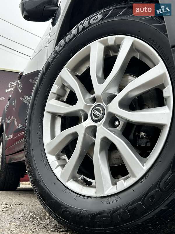 Позашляховик / Кросовер Nissan Rogue 2017 в Сумах фото 8 Позашляховик / Кросовер Nissan Rogue 2017 в Сумах