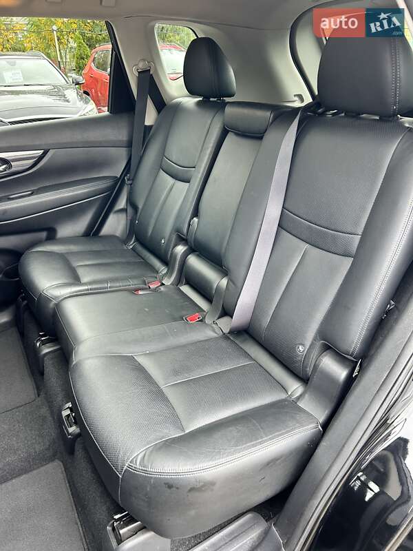 Позашляховик / Кросовер Nissan Rogue 2017 в Сумах фото 18 Позашляховик / Кросовер Nissan Rogue 2017 в Сумах