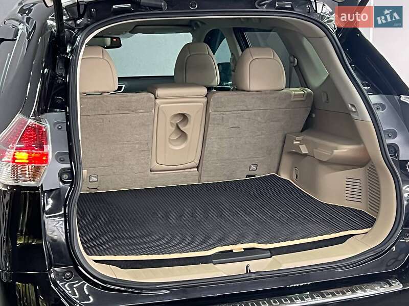 Внедорожник / Кроссовер Nissan Rogue 2016 в Одессе фото 7 Внедорожник / Кроссовер Nissan Rogue 2016 в Одессе