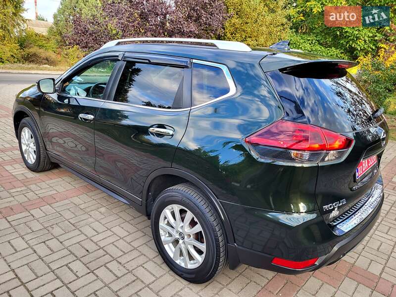 Позашляховик / Кросовер Nissan Rogue 2018 в Запоріжжі