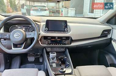 Внедорожник / Кроссовер Nissan Rogue 2021 в 