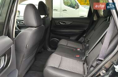Внедорожник / Кроссовер Nissan Rogue 2020 в 