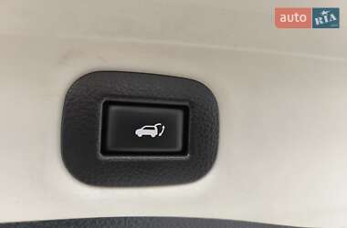 Внедорожник / Кроссовер Nissan Rogue 2020 в 
