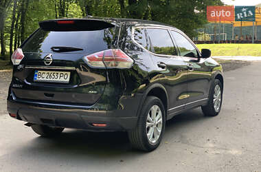 Внедорожник / Кроссовер Nissan Rogue 2016 в 