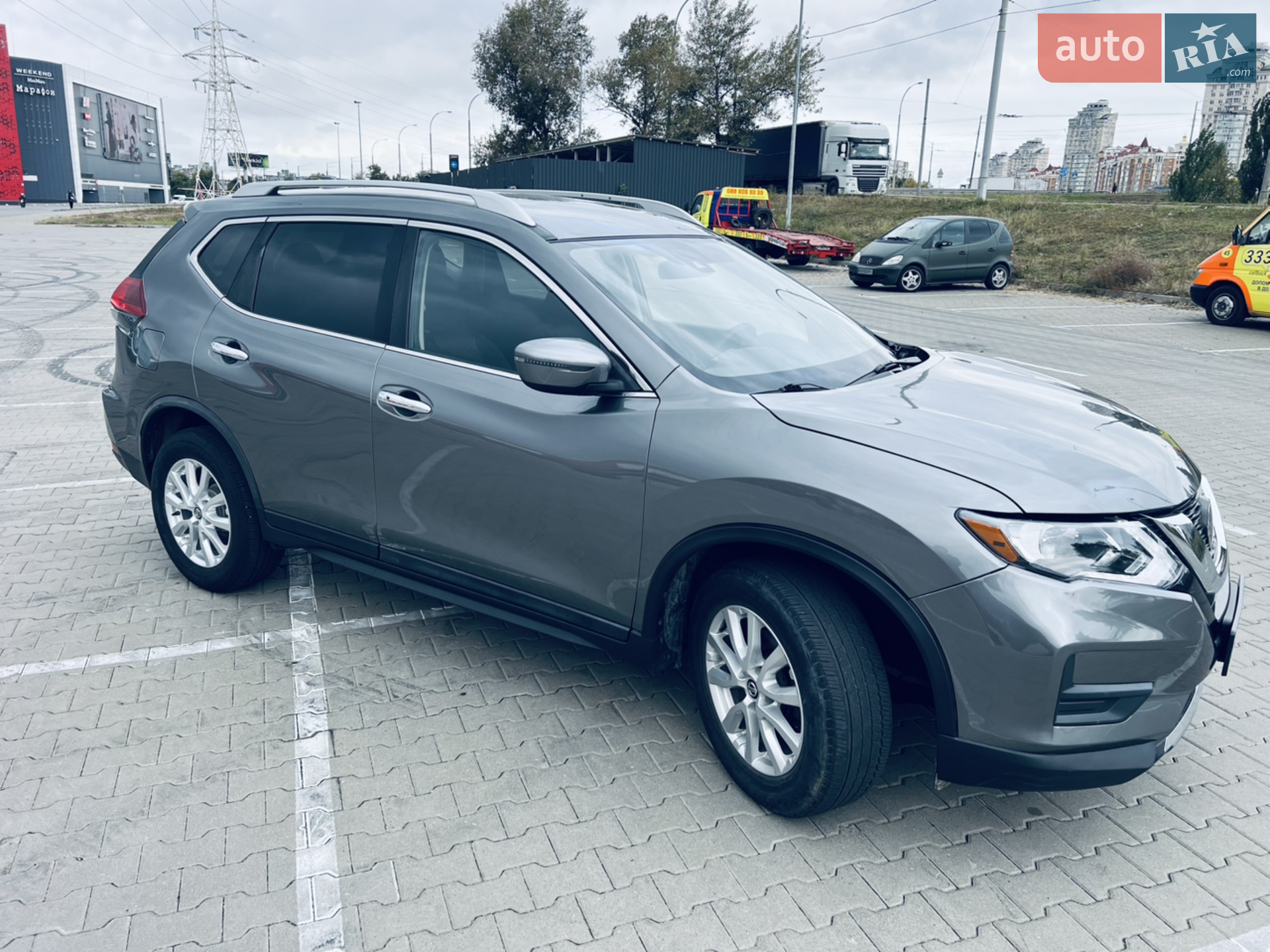 2019 Nissan Rogue - мініатюра 17