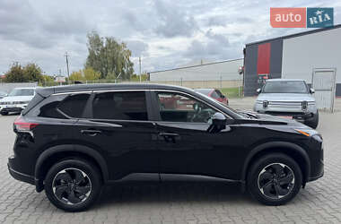 Внедорожник / Кроссовер Nissan Rogue 2024 в 
