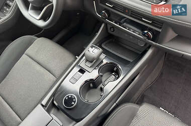 Внедорожник / Кроссовер Nissan Rogue 2024 в 