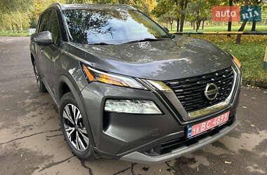 Внедорожник / Кроссовер Nissan Rogue 2021 в Ровно