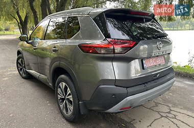 Внедорожник / Кроссовер Nissan Rogue 2021 в 
