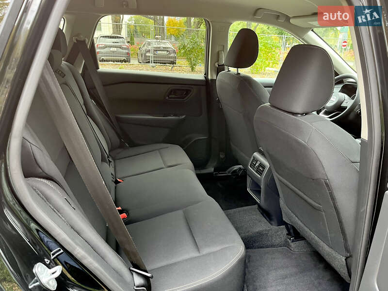 Внедорожник / Кроссовер Nissan Rogue 2024 в Киеве фото 12 Внедорожник / Кроссовер Nissan Rogue 2024 в Киеве