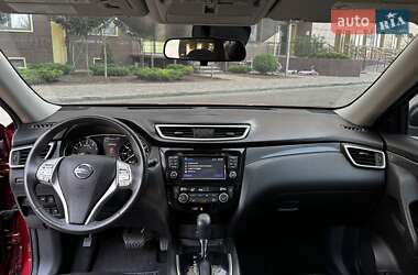 Внедорожник / Кроссовер Nissan Rogue 2014 в 