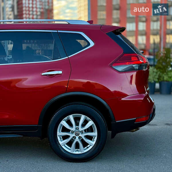 Позашляховик / Кросовер Nissan Rogue 2016 в Києві фото 10 Позашляховик / Кросовер Nissan Rogue 2016 в Києві