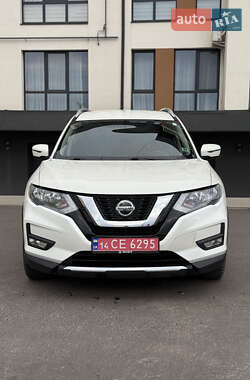 Позашляховик / Кросовер Nissan Rogue 2018 в Рівному