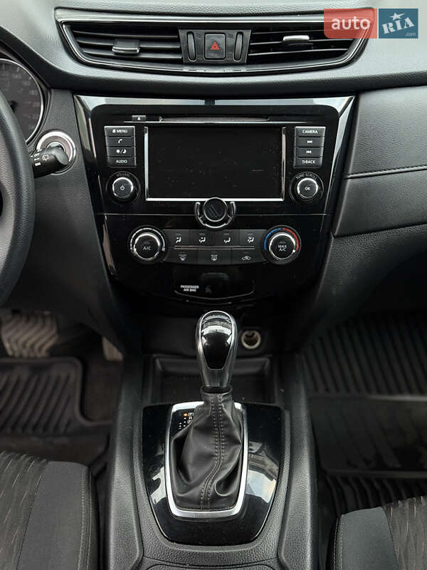 Внедорожник / Кроссовер Nissan Rogue 2018 в Ровно фото 11 Внедорожник / Кроссовер Nissan Rogue 2018 в Ровно