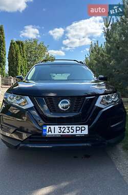Позашляховик / Кросовер Nissan Rogue 2018 в Вишневому