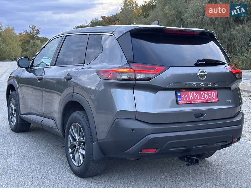 Внедорожник / Кроссовер Nissan Rogue 2021 в Днепре